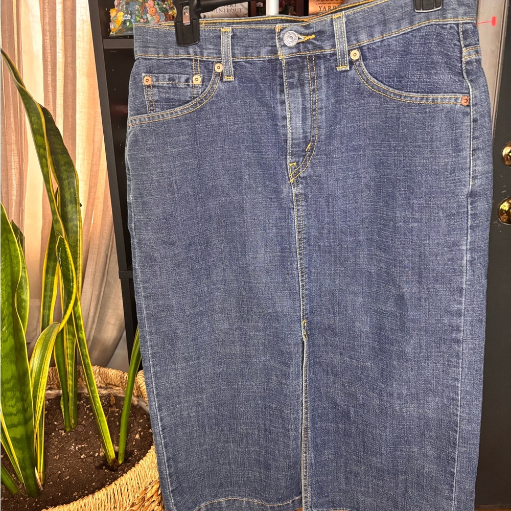 Levi Strauss Classic Blue Denim Skirt
